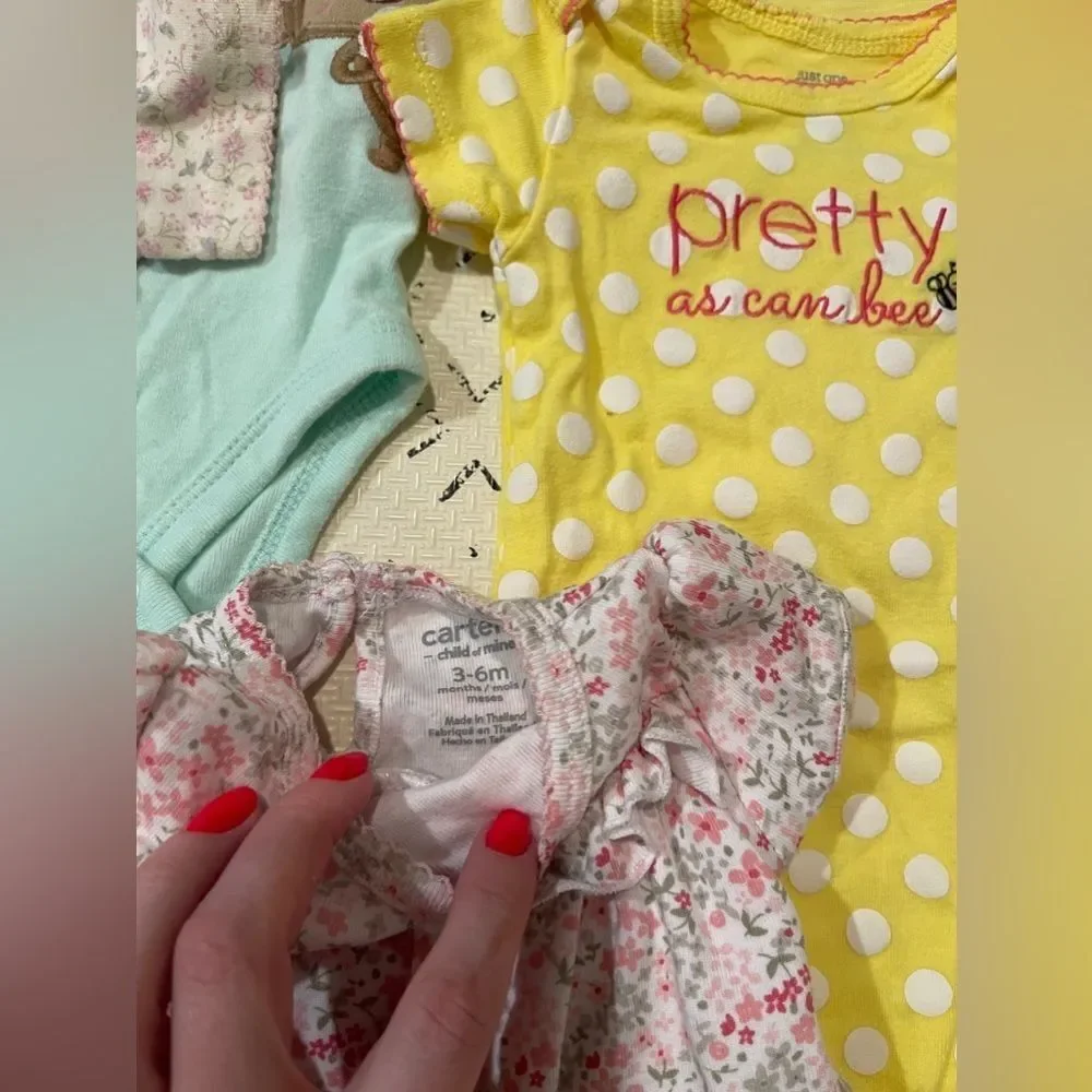 Bundle of baby girl onesies 3m‎